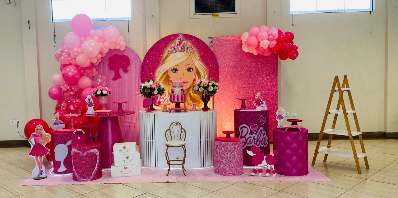 Barbie 03 -Composiçao -  - João e Maria Festas 