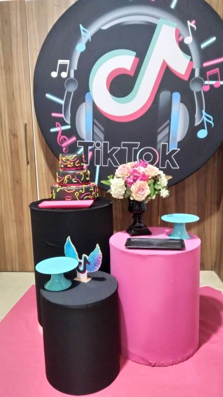 Tik Tok -Kit Afetivo - João e Maria Festas 