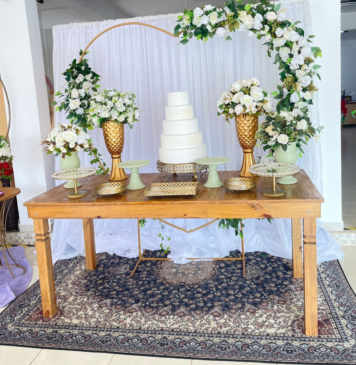Casamento - Arco de Coraçao 04 - João e Maria Festas 