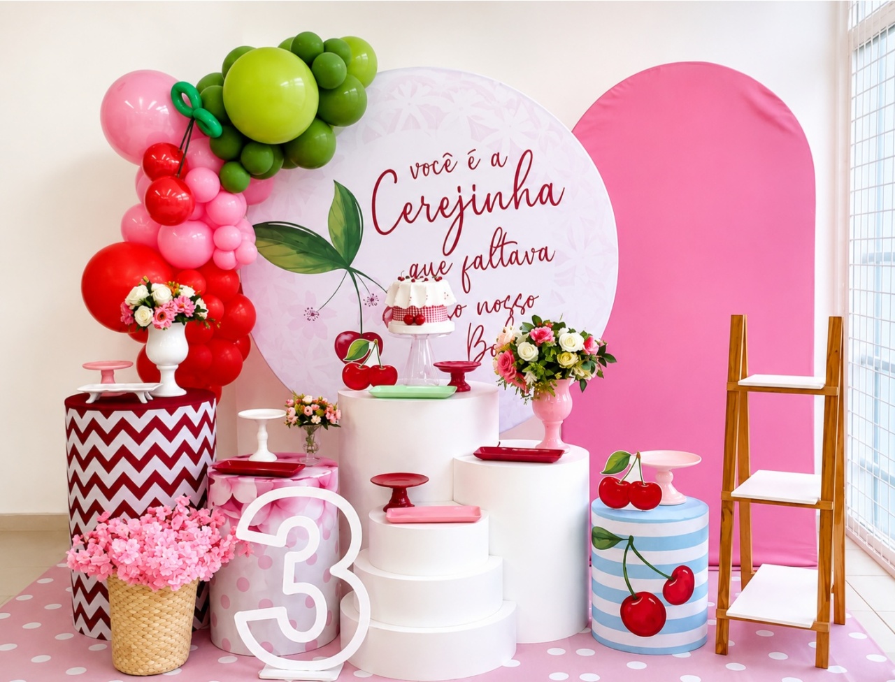 Cerejinha -Compoisçao 01  Com Arco de Balao  - João e Maria Festas 