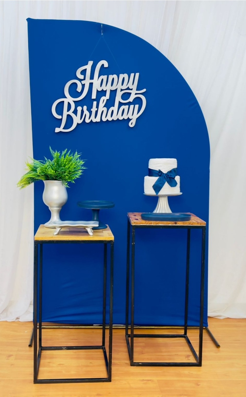 Composição Azul E Prata Adulto - João e Maria Festas 