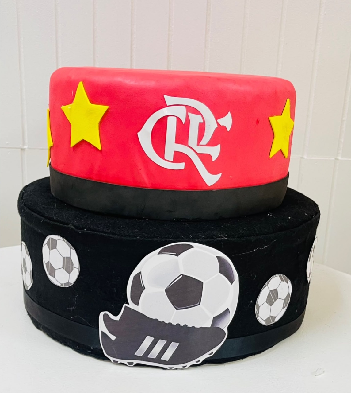 Bolo Fake - Flamengo - João e Maria Festas 