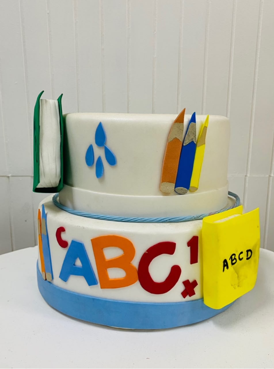 Bolo Fake - Abc - João e Maria Festas 