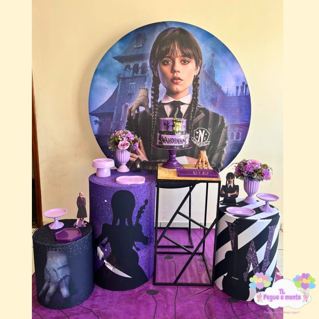 C-Kit Ouro Wandinha Castelo - Tl pegue e monte 