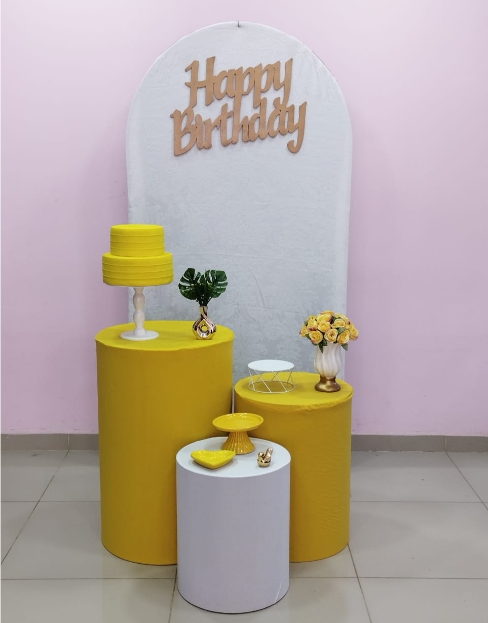 Kit Adulto Amarelo Brancoe Dourado Numero 1 - pampegueemonte