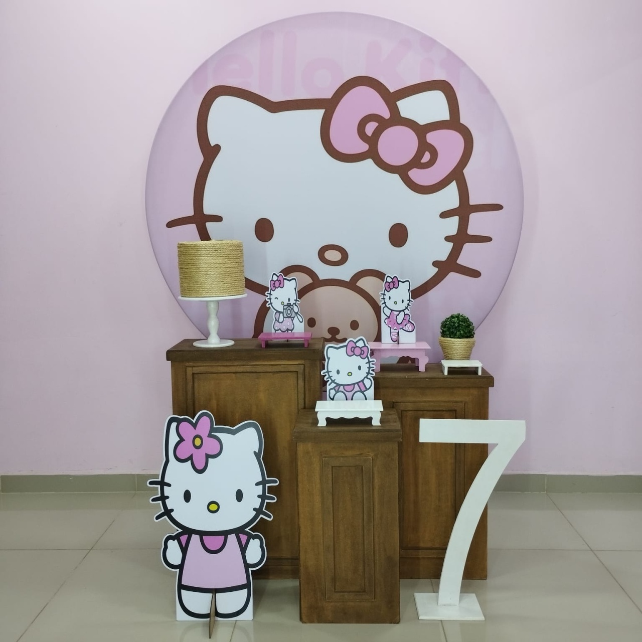 Kit Hello Kitty Numero 6 - pampegueemonte