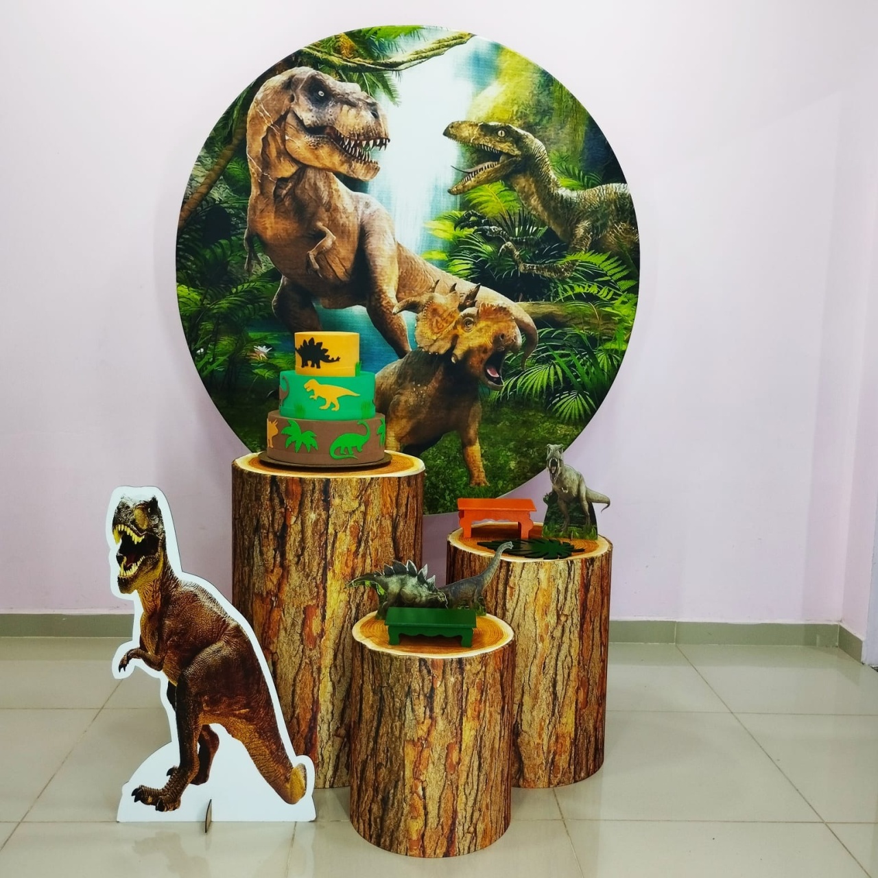 Kit Dinossauro Jurassic Park Numero 12 - pampegueemonte