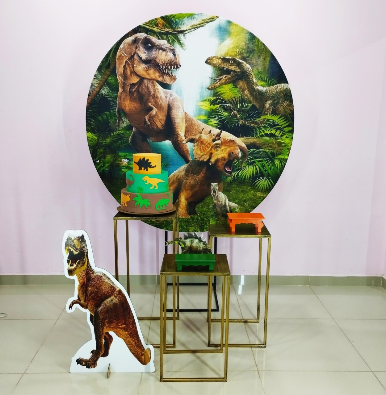 Kit Dinossauro Jurassic Park Numero 3 - pampegueemonte