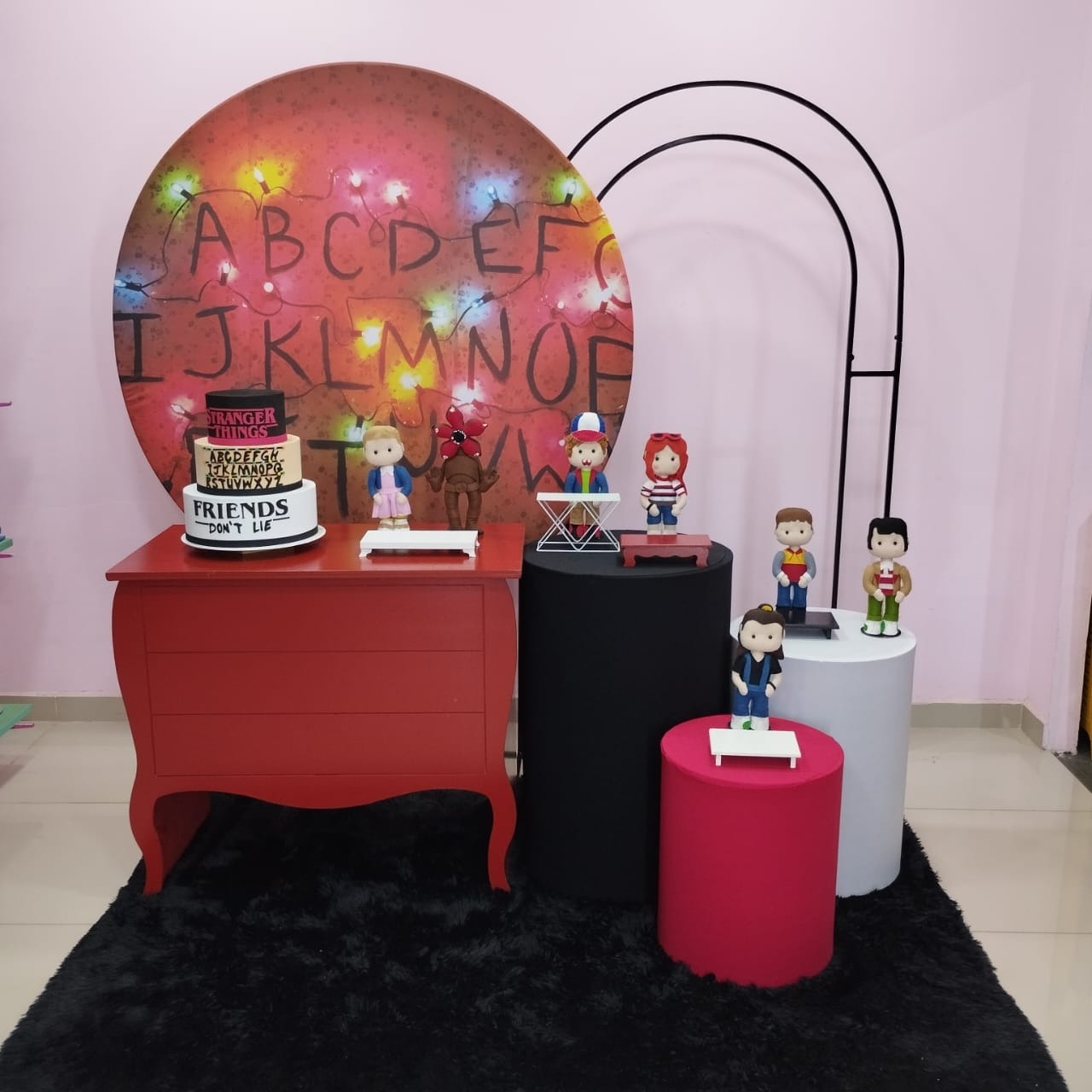 Kit Stranger Things Numero 2 - pampegueemonte