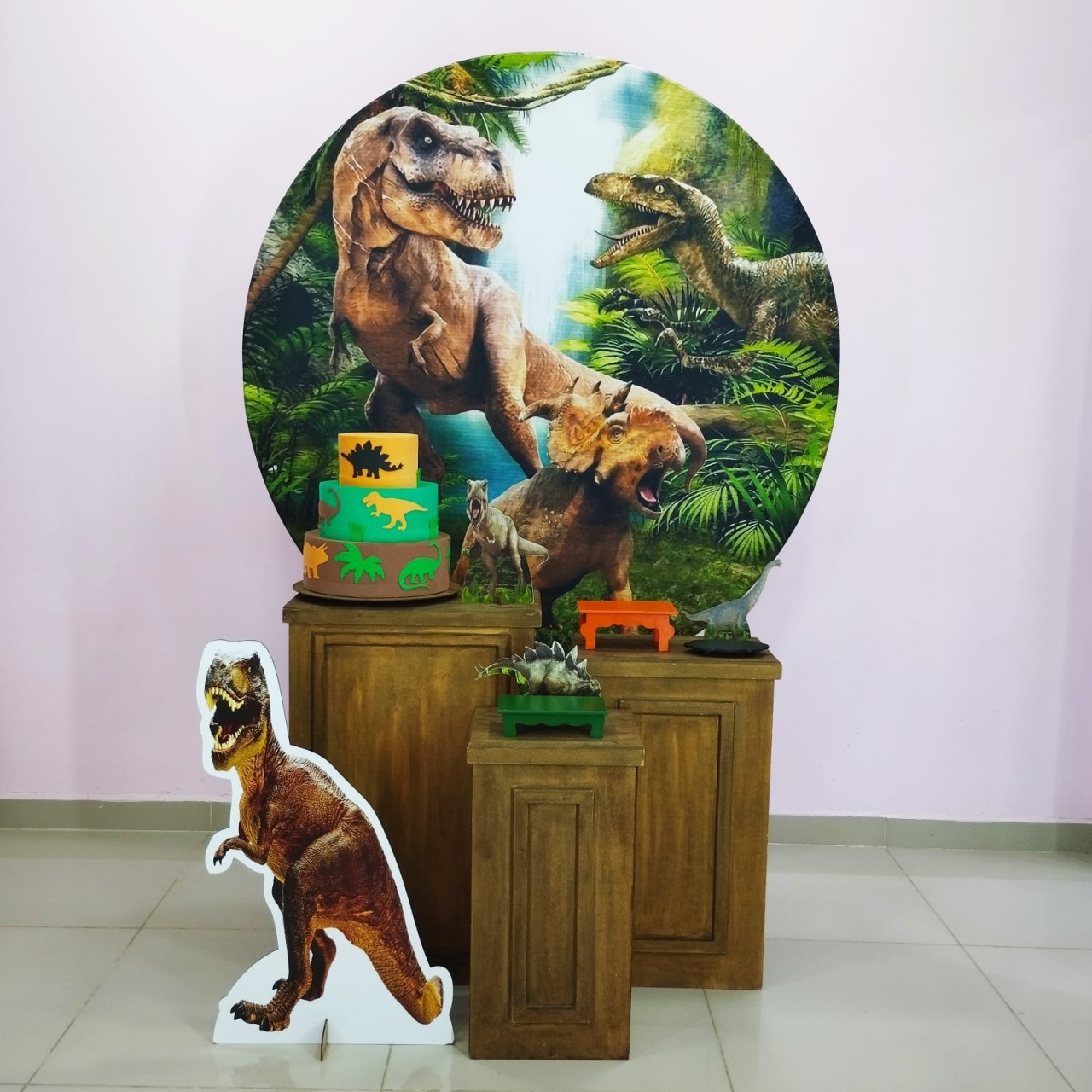 Kit Dinossauro Jurassic Park Numero 2 - pampegueemonte