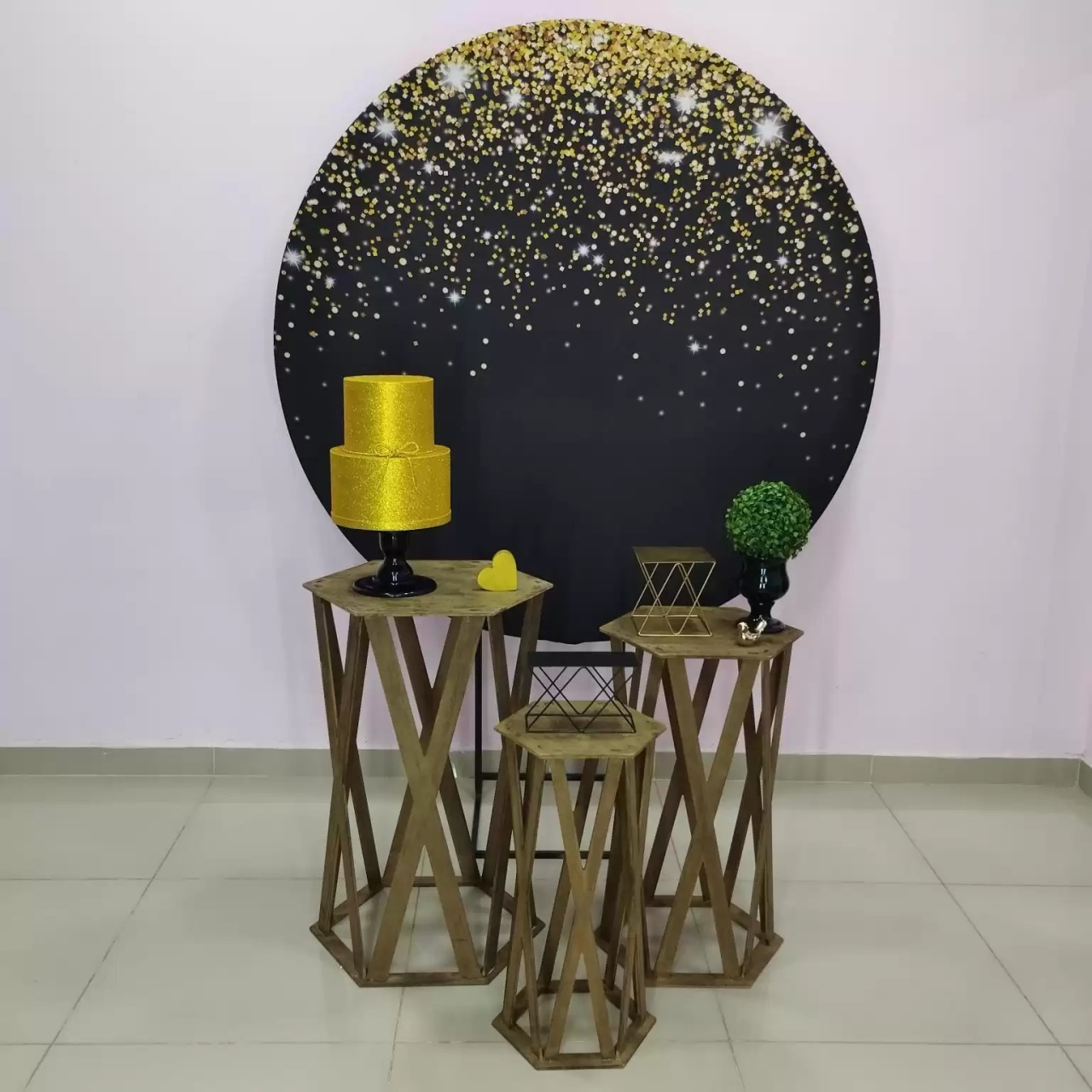 Kit Adulto Preto Com Glitter Dourado Numero 3 - pampegueemonte