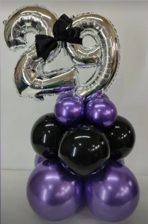 Arranjo Com Idade Personalizado Preto E Violeta - pampegueemonte
