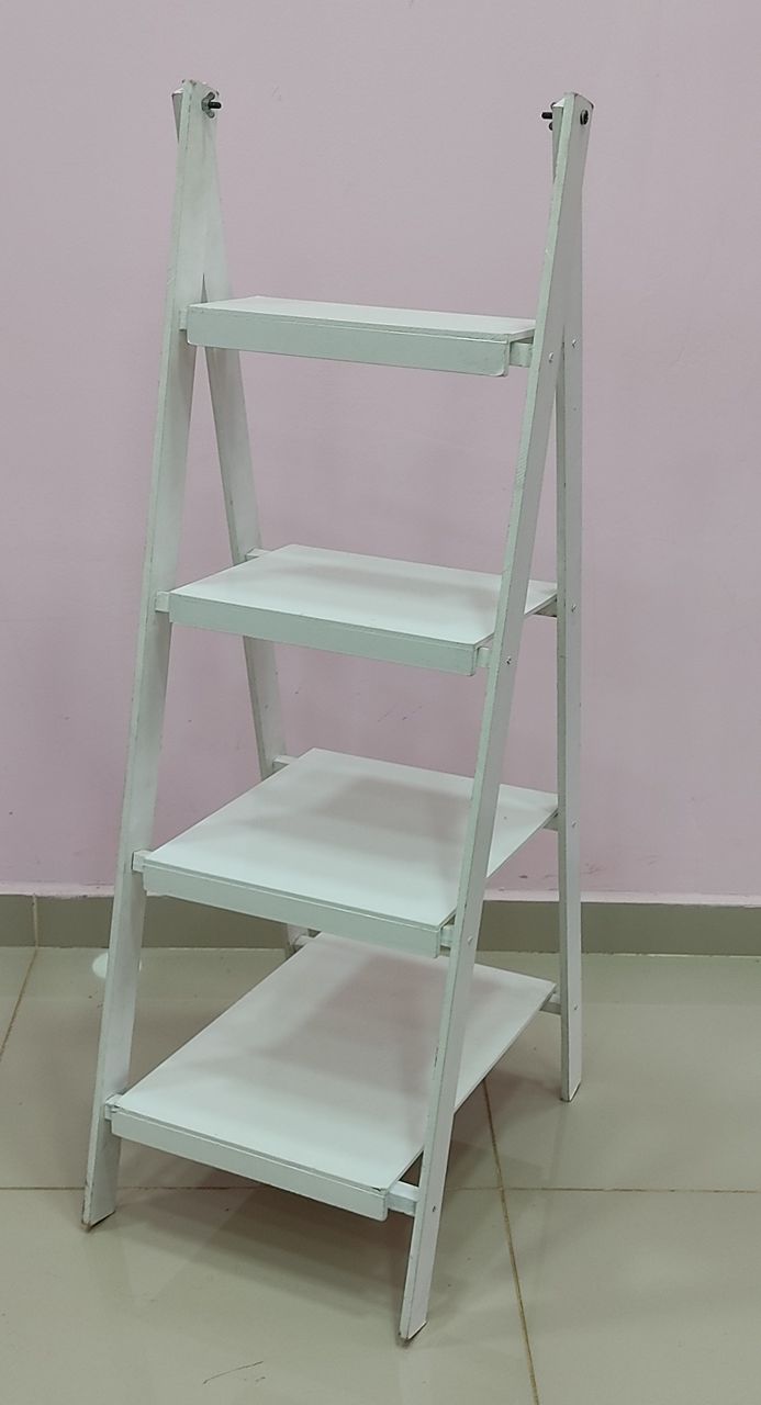 Escada Mdf Branca  - pampegueemonte
