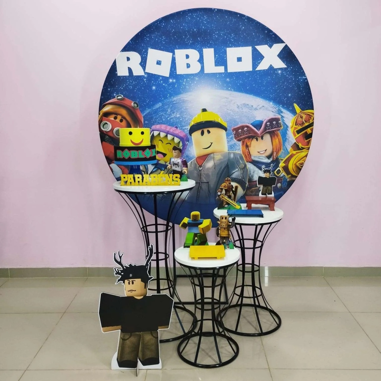 Kit Roblox Numero 4 - pampegueemonte