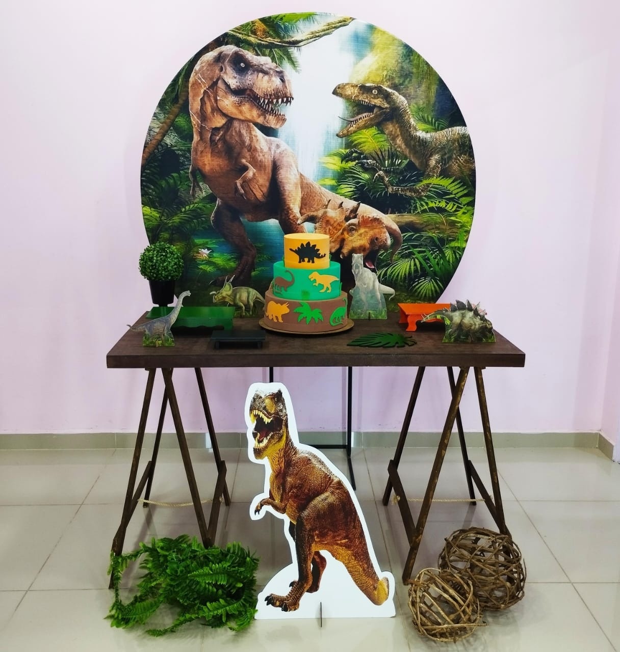 Kit Dinossauro Jurassic Park Numero 23 - pampegueemonte