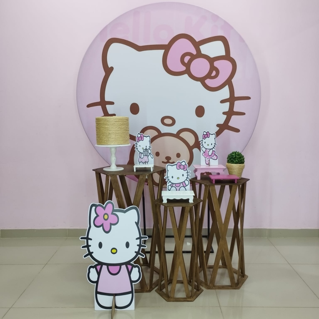 Kit Hello Kitty Numero 11 - pampegueemonte