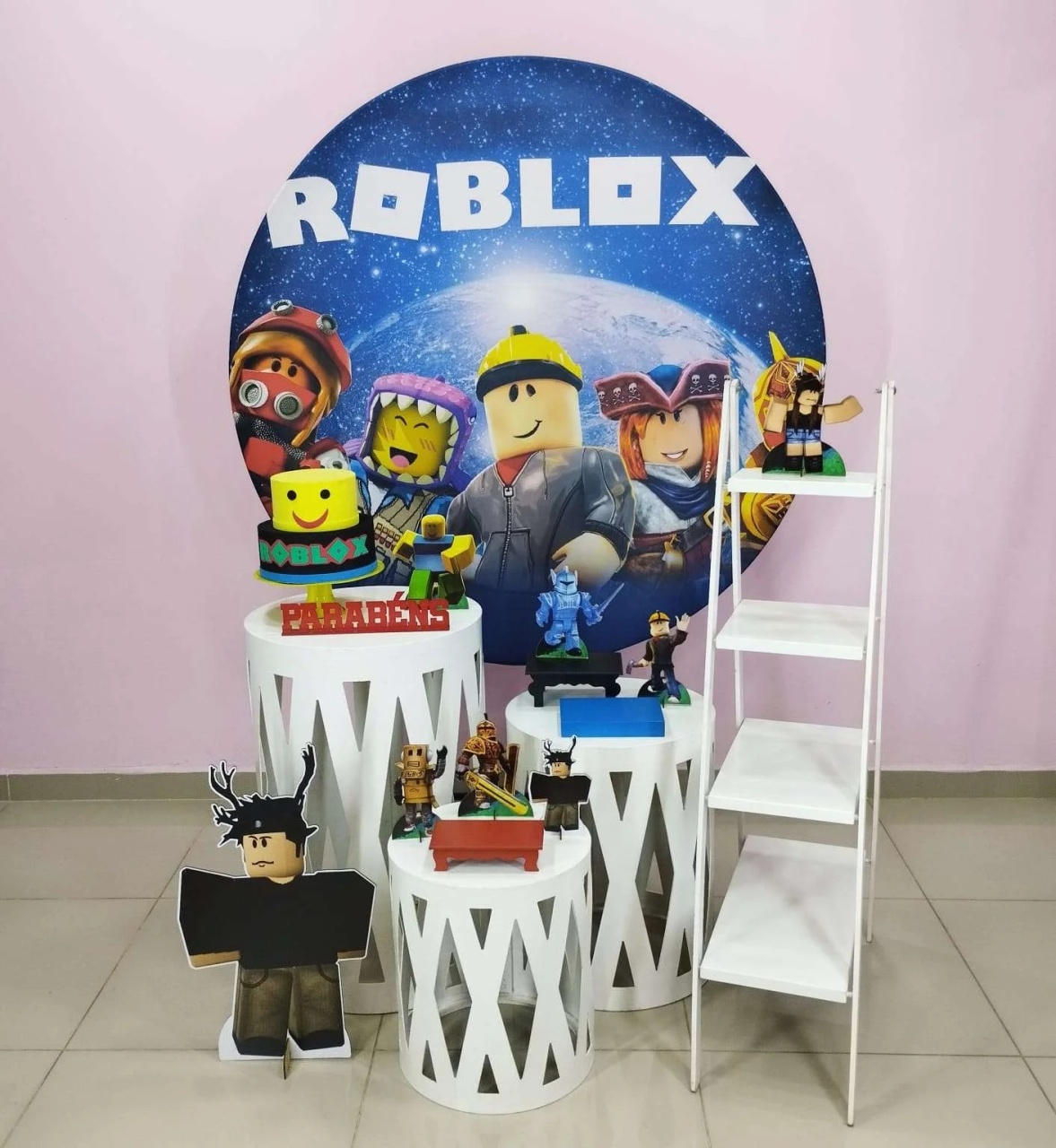 Kit Roblox Numero 1 - pampegueemonte