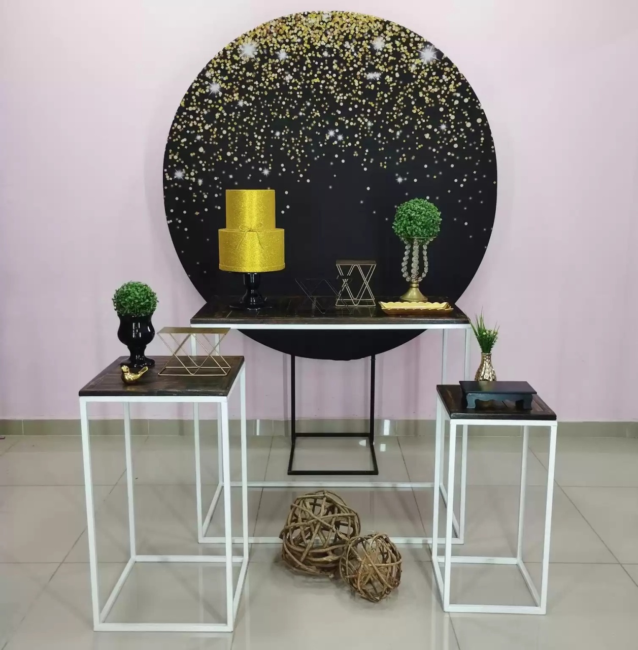 Kit Adulto Preto Com Glitter Dourado Numero 4 - pampegueemonte