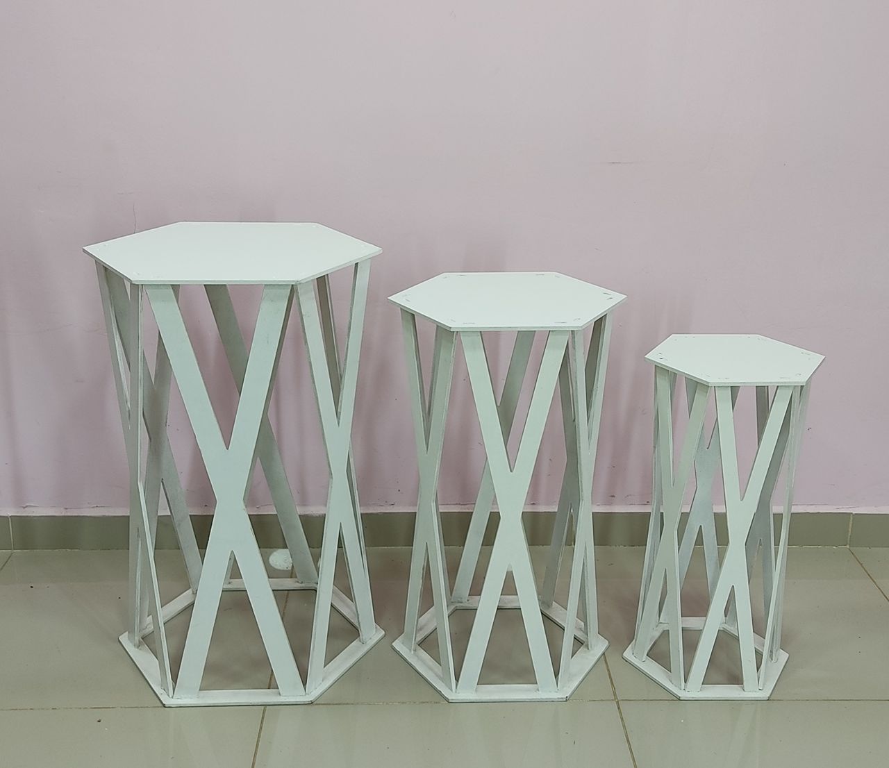 Trio Mesa Sextavado Branca Mdf - pampegueemonte