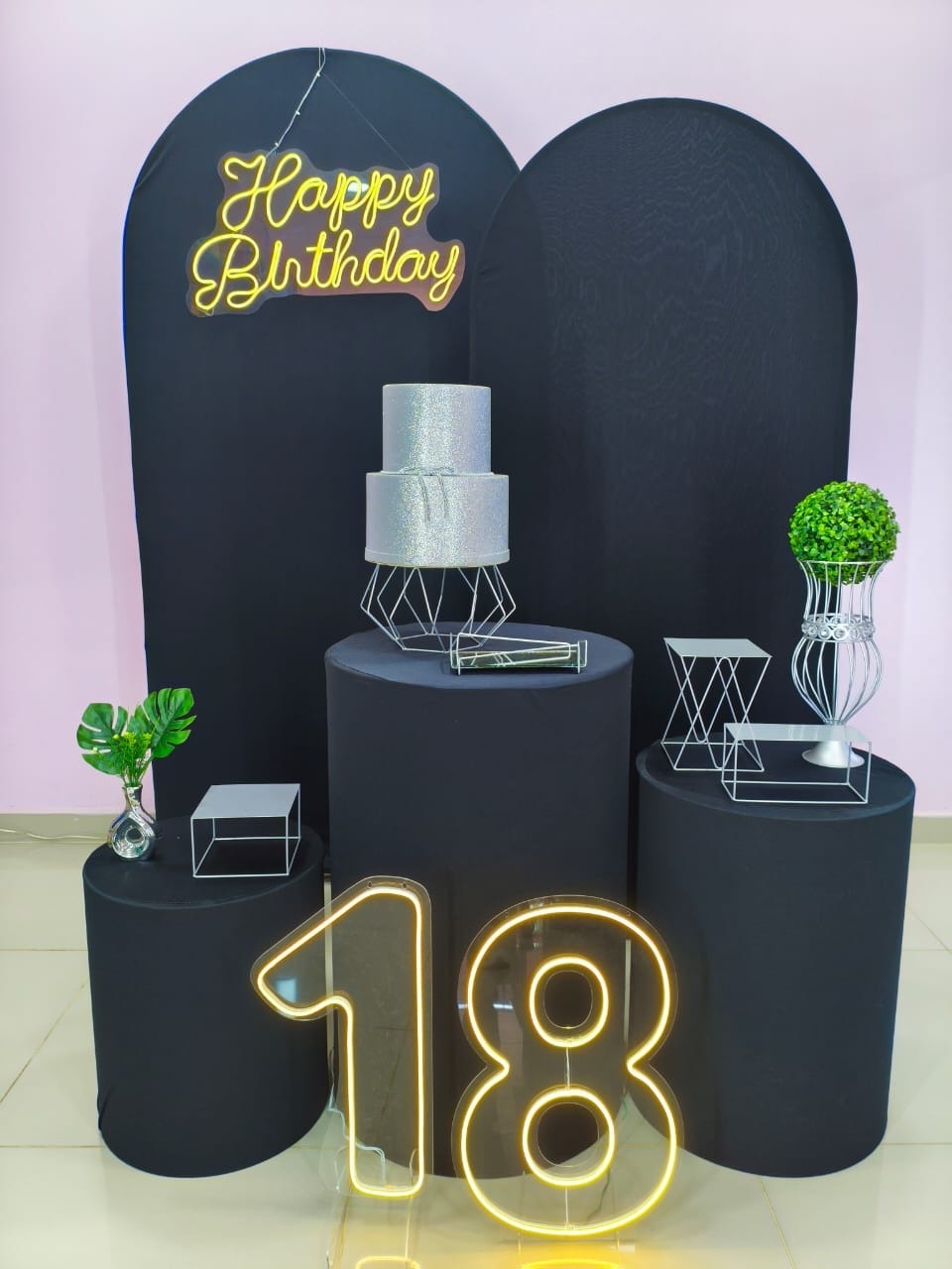 Kit Adulto 18 Anos Preto E Prata Numero 1 - pampegueemonte