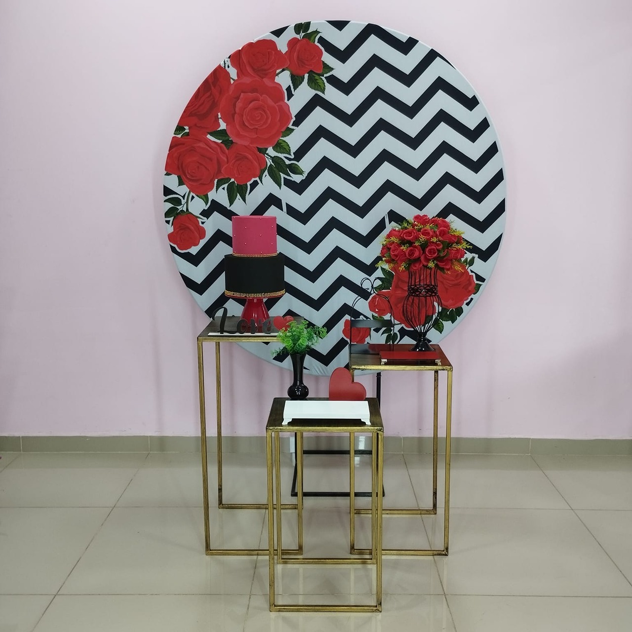 Kit Adulto Floral Vermelho E Preto Número 6 - pampegueemonte
