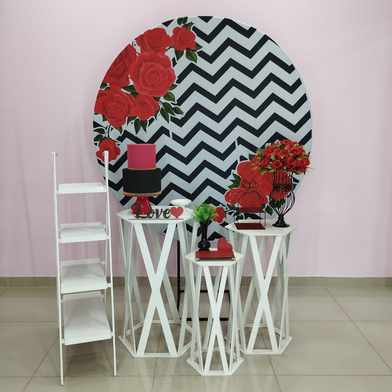 Kit Adulto Floral Vermelho E Preto Número 3 - pampegueemonte