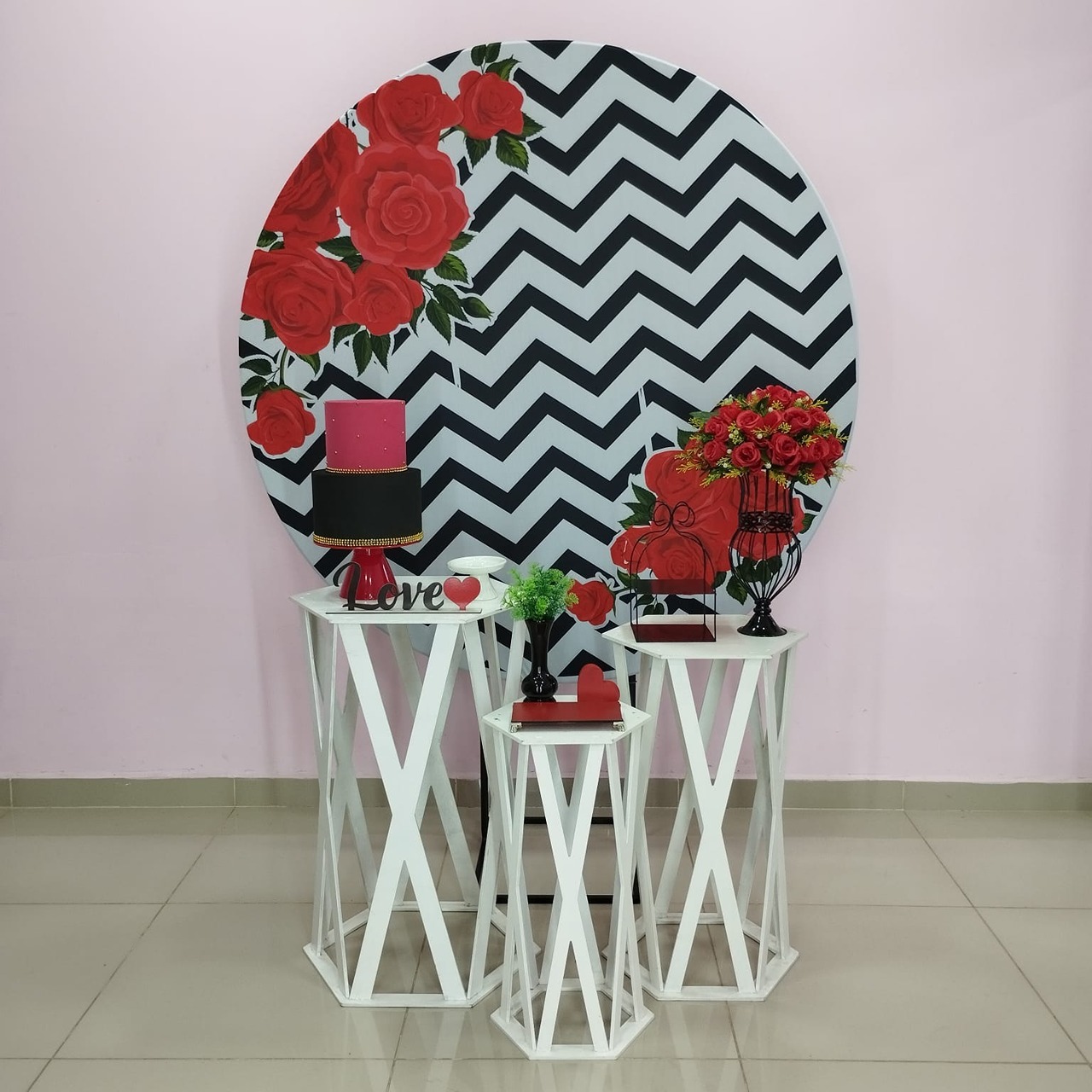 Kit Adulto Floral Vermelho E Preto Número 4 - pampegueemonte