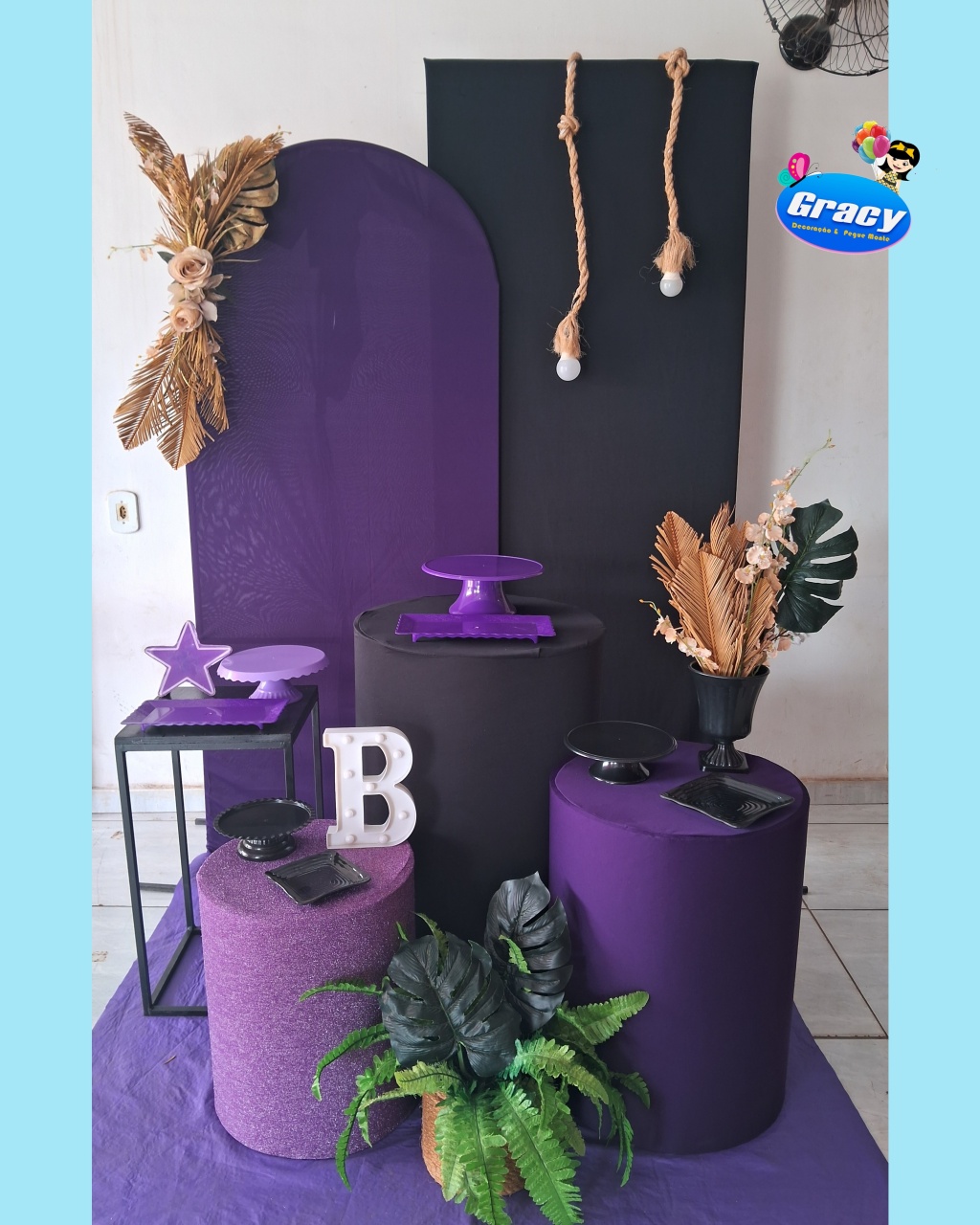 Painel Romano Roxo E Preto - gracypeguemonte