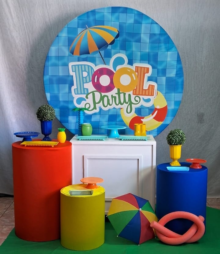 Pool Party Ouro - gracypeguemonte