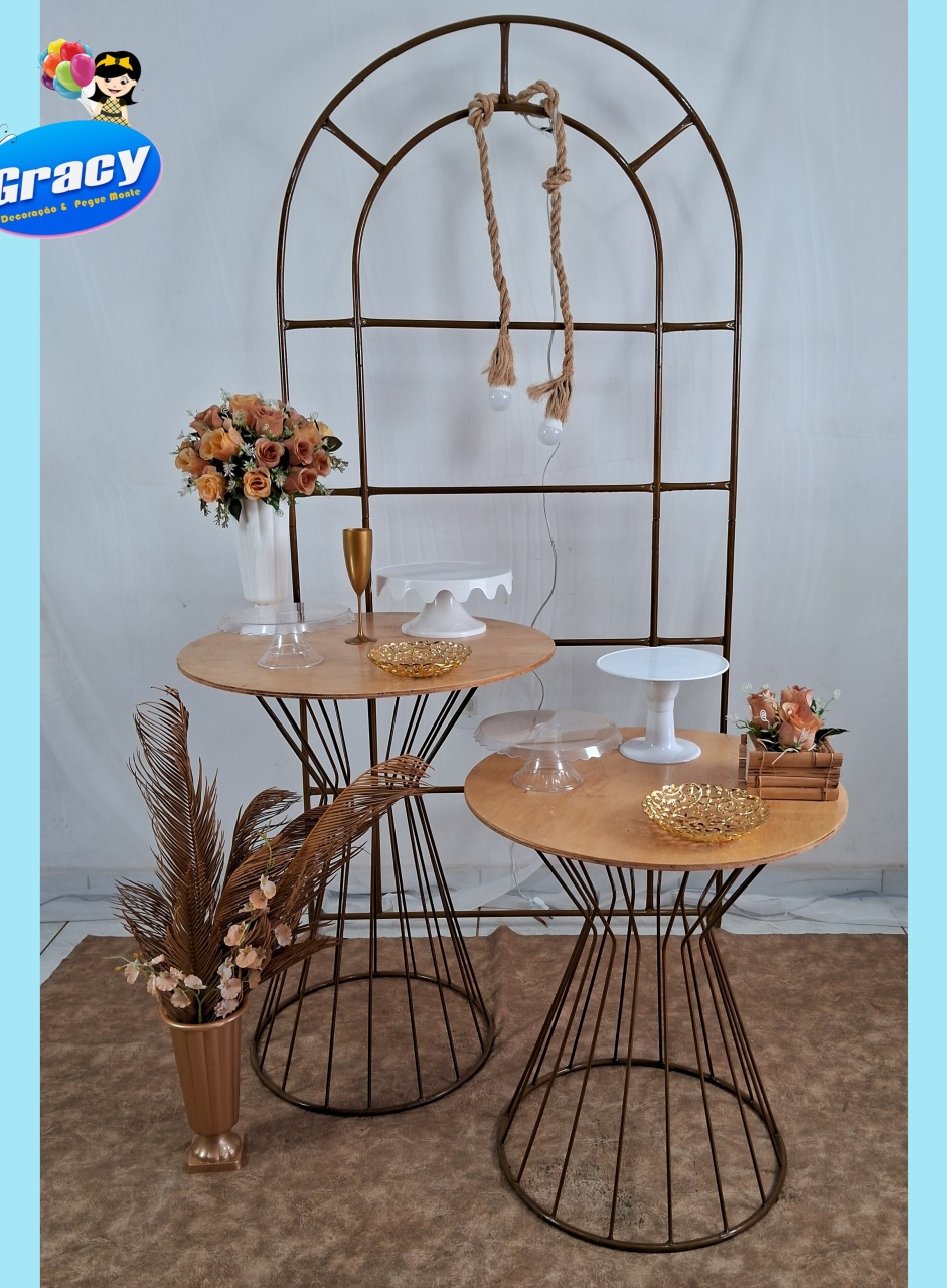 Painel Romano Com Lampada - gracypeguemonte