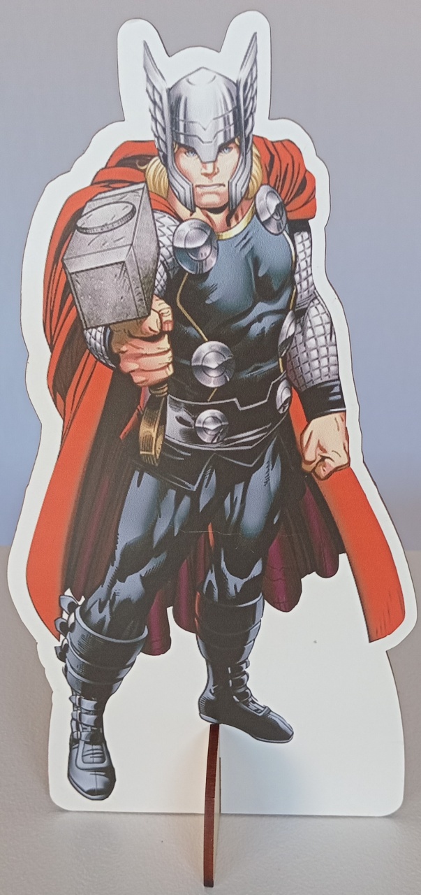 Display de Mesa Thor Vingadores - Pegue e Monte Leão de Judá 