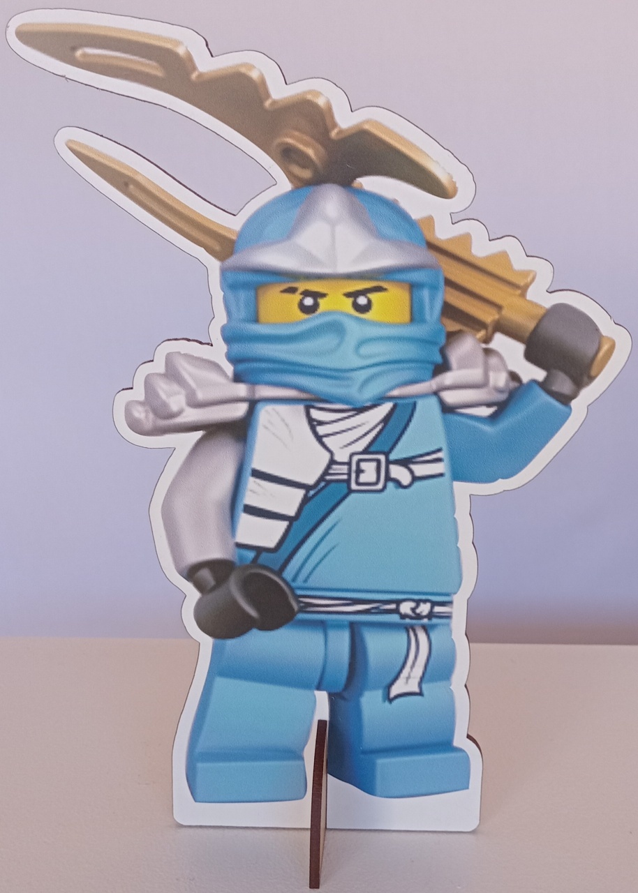 Display de Mesa Ninja Go - Pegue e Monte Leão de Judá 