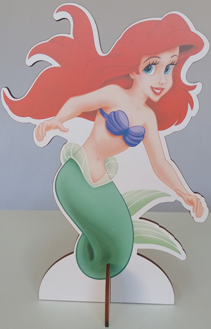 Display de Mesa Ariel Pequena Sereia - Pegue e Monte Leão de Judá 