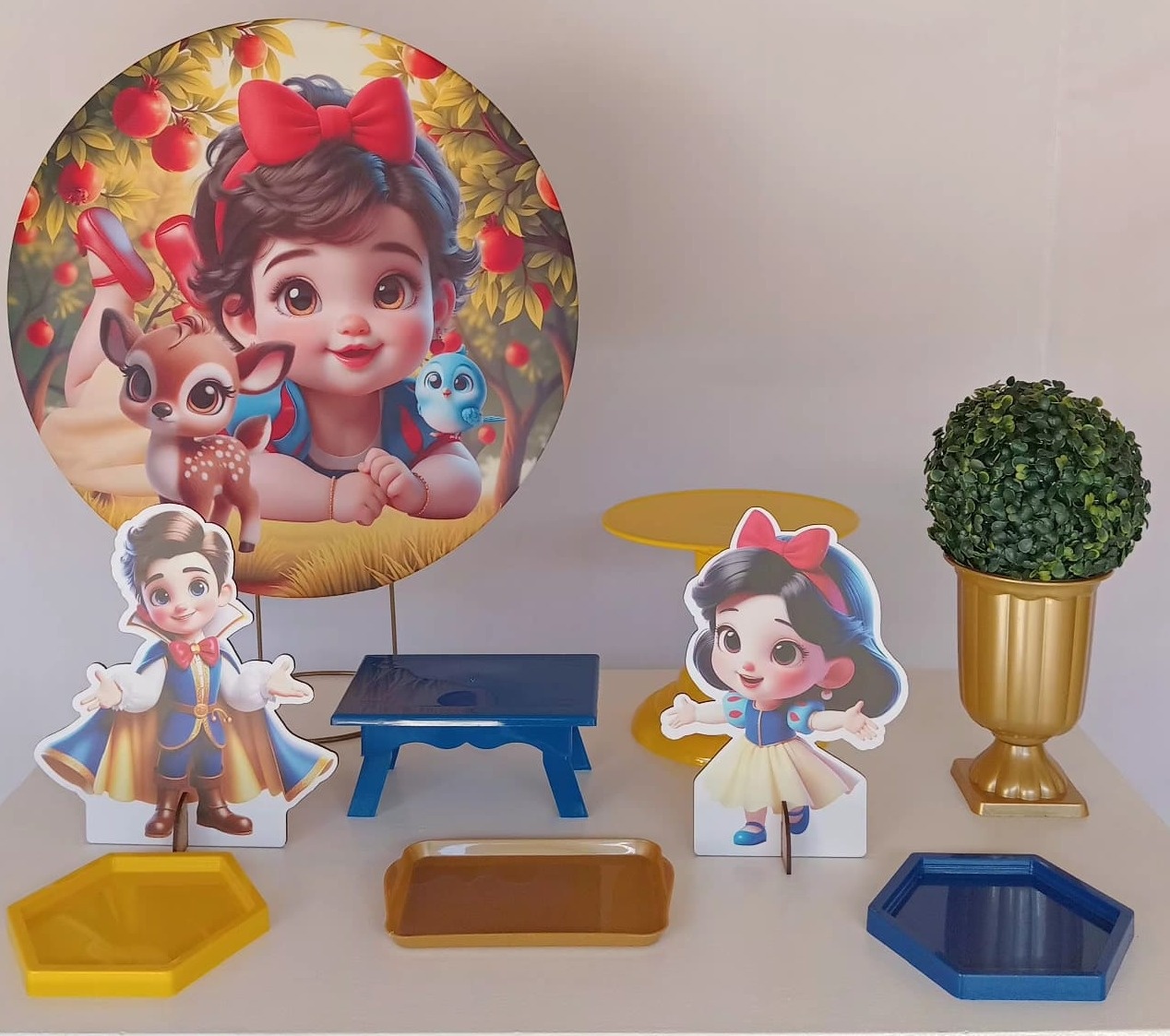 Festa Na Mesa Branca de Neve - Pegue e Monte Leão de Judá 