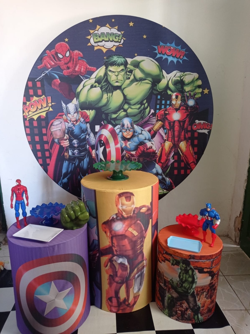 Vingadores Rubi - Tok de Festas 