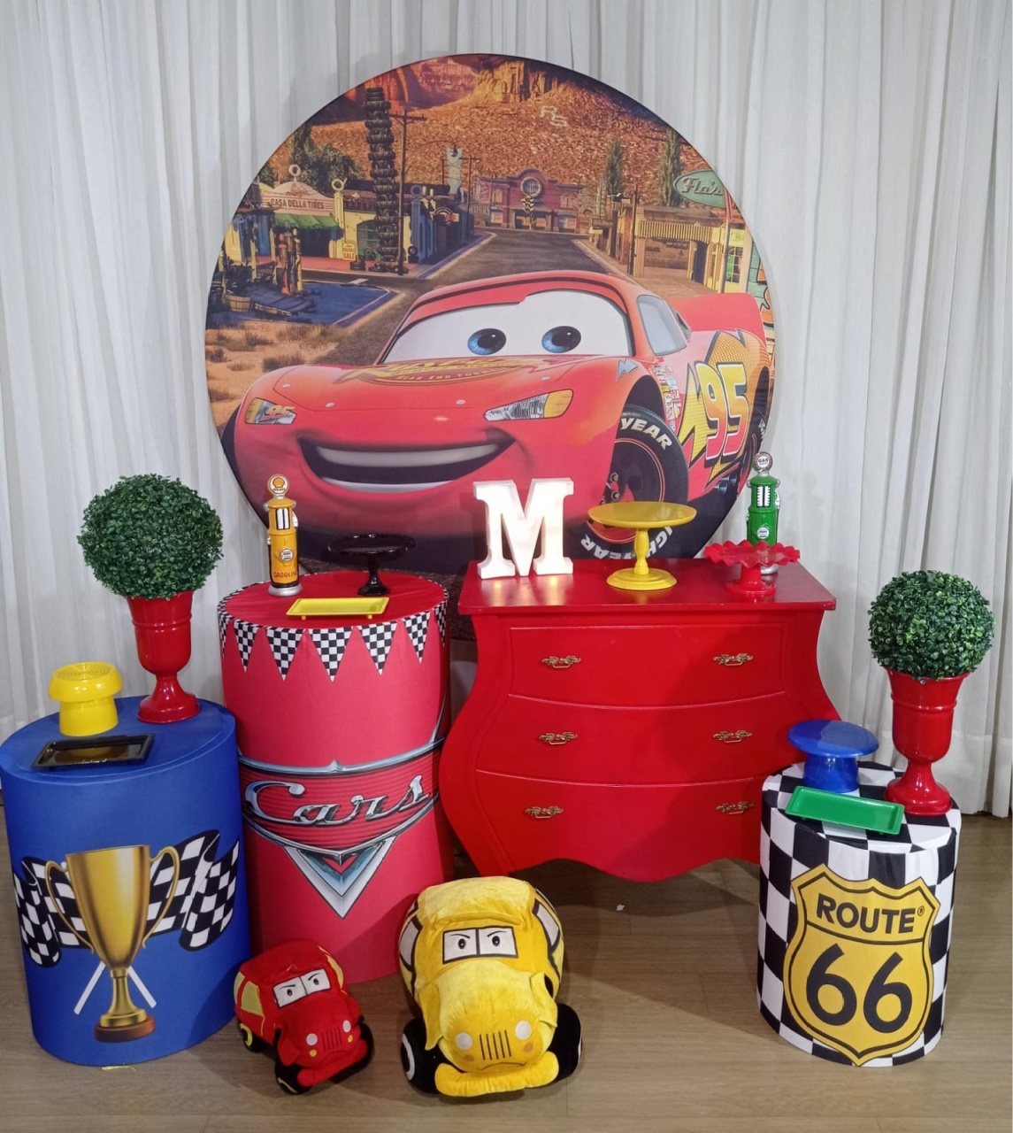 Carros Safira - Tok de Festas 