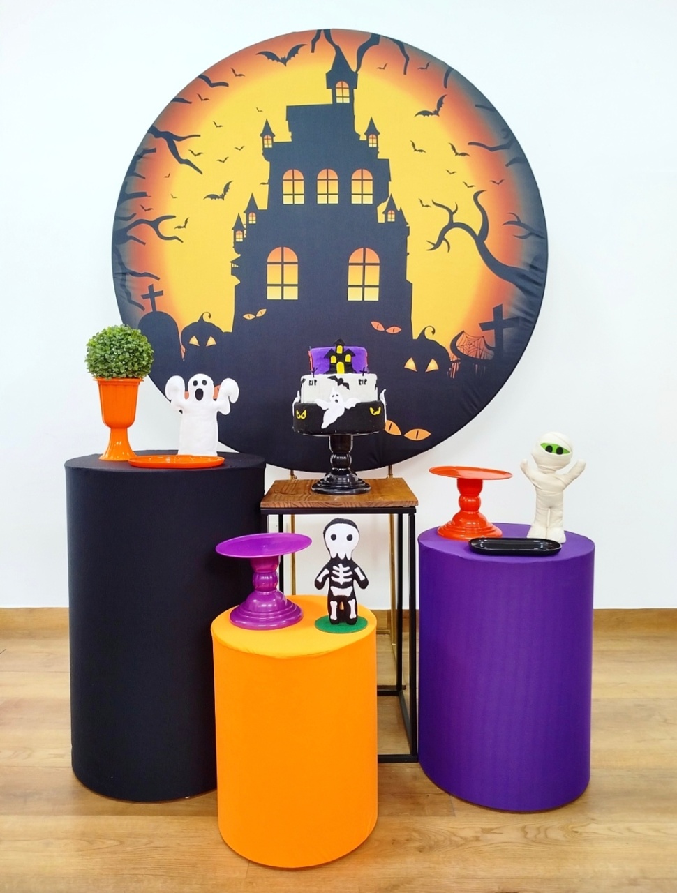Composição Halloween Modelo 2 - Michele Locações