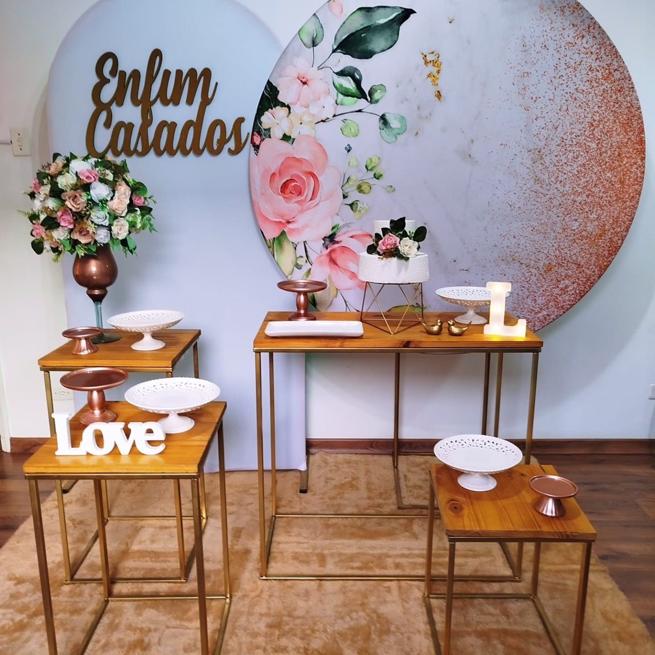 Composição Casamento Floral Rosê - Michele Locações
