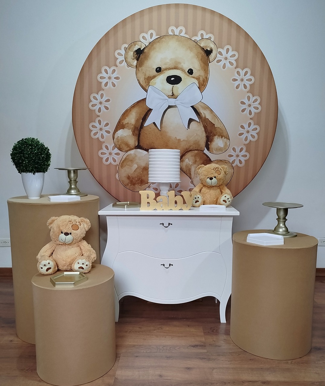 Kit Ouro Urso Marrom - Michele Locações