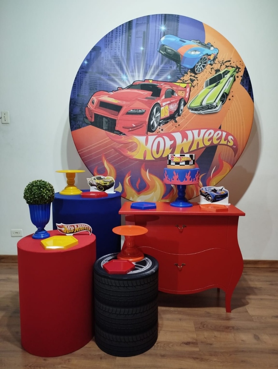  Kit Ouro Hot Wheels - Michele Locações