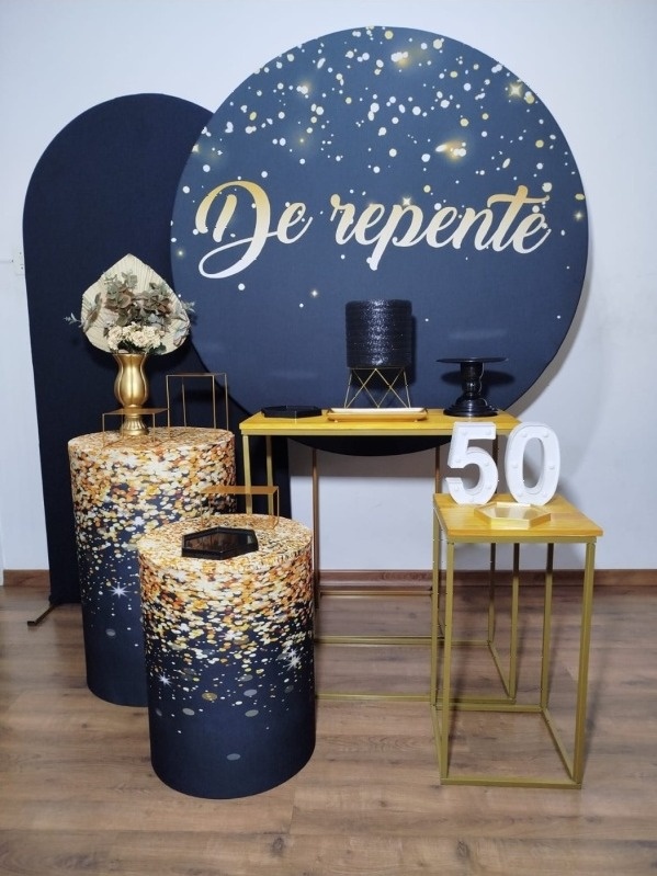 de Repente  Preto E Dourado 3 - Michele Locações