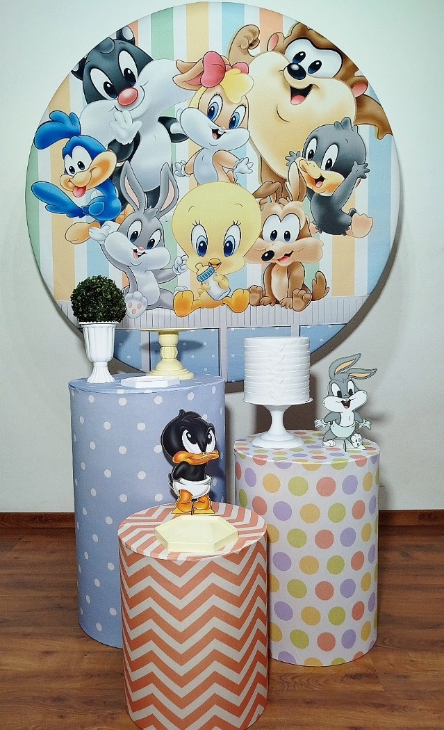 Kit Prata Looney Tunes - Michele Locações