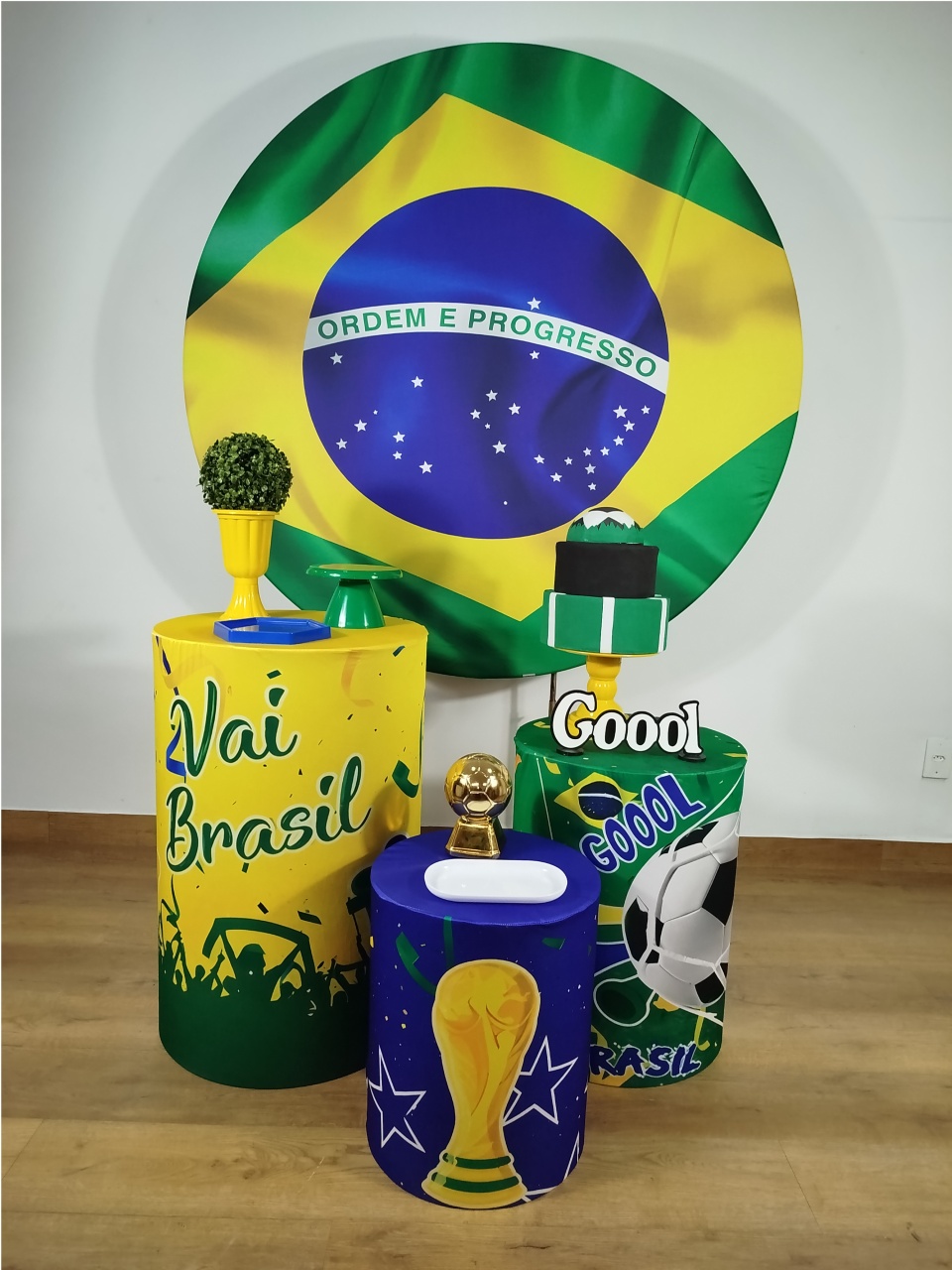 Kit Prata Copa/ Brasil - Michele Locações