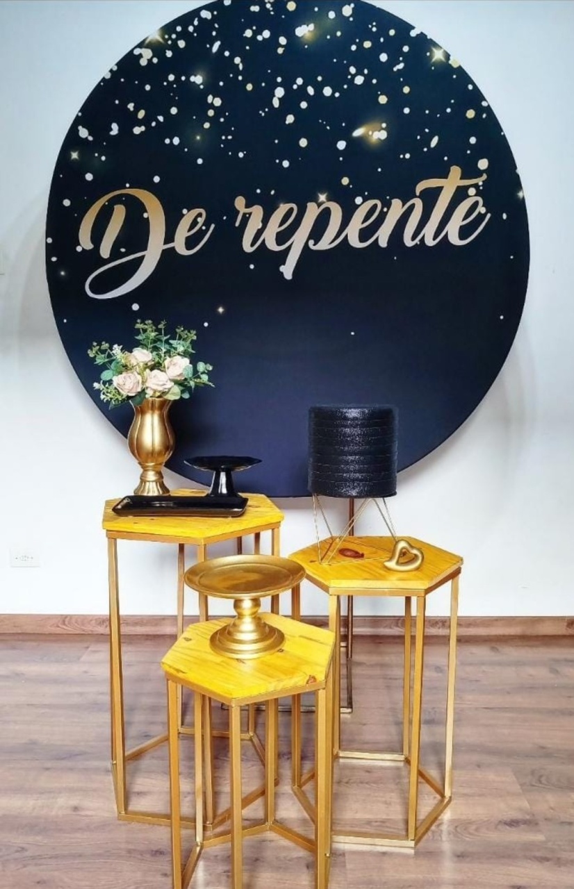Kit Comemore  de Repente Preto E Dourado - Michele Locações