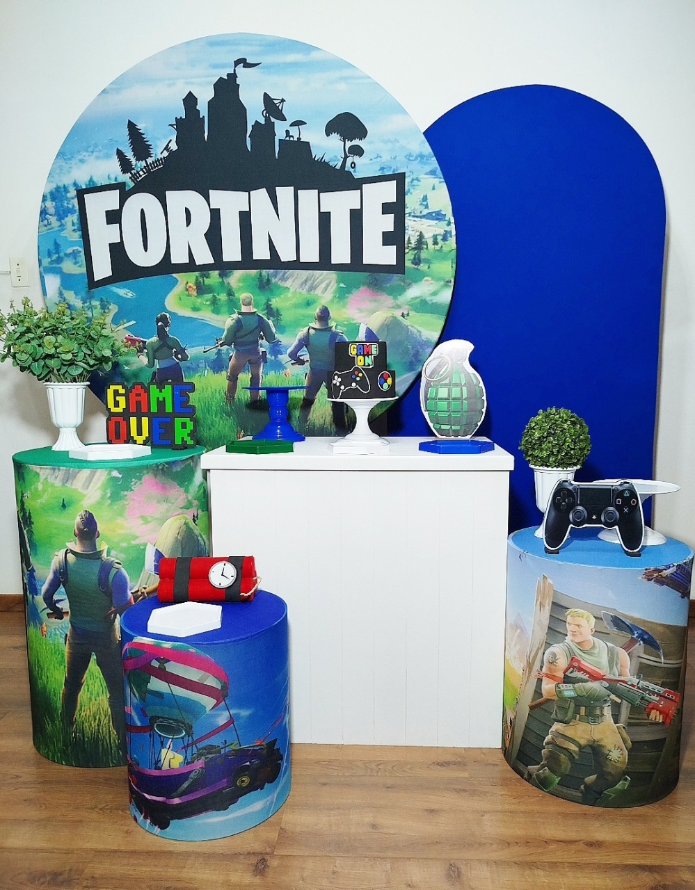 Kit Diamante Fortnite - Michele Locações