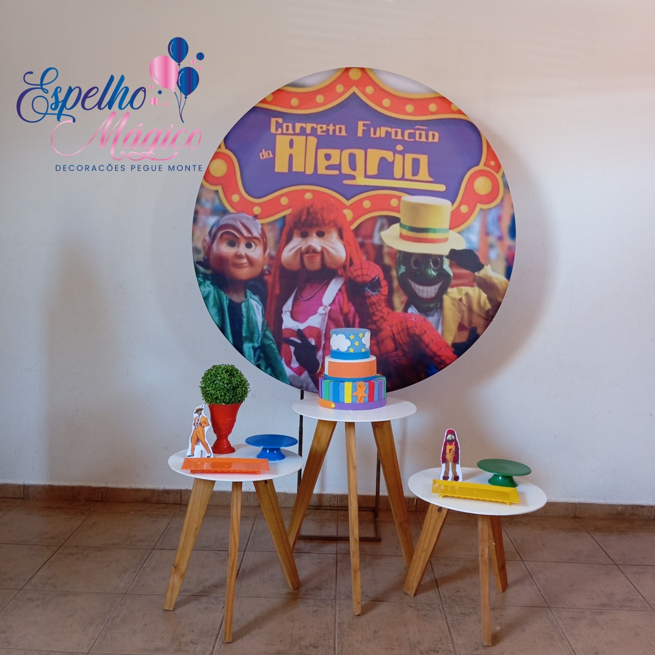 Carreta Furacão (Trenzinho)  Mini Table - Espelhomagicopeguemonte