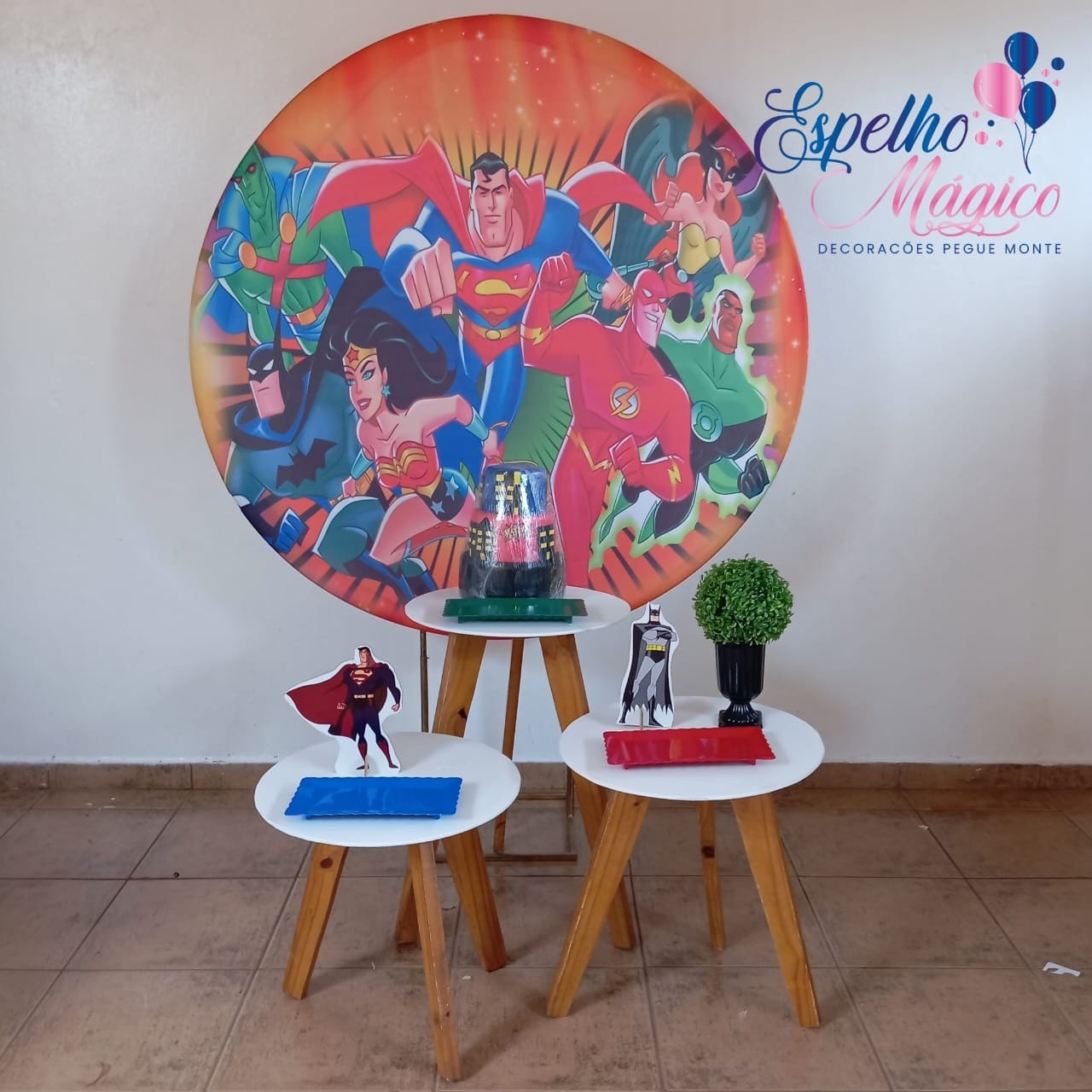 Mini Table da Liga da Justiça - Espelhomagicopeguemonte