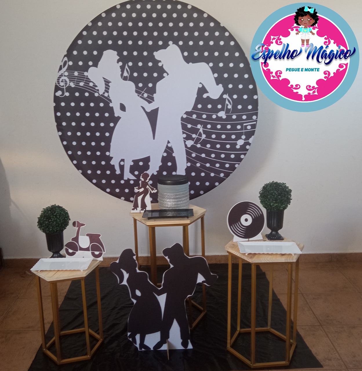 Decoração Anos 50  - Espelhomagicopeguemonte