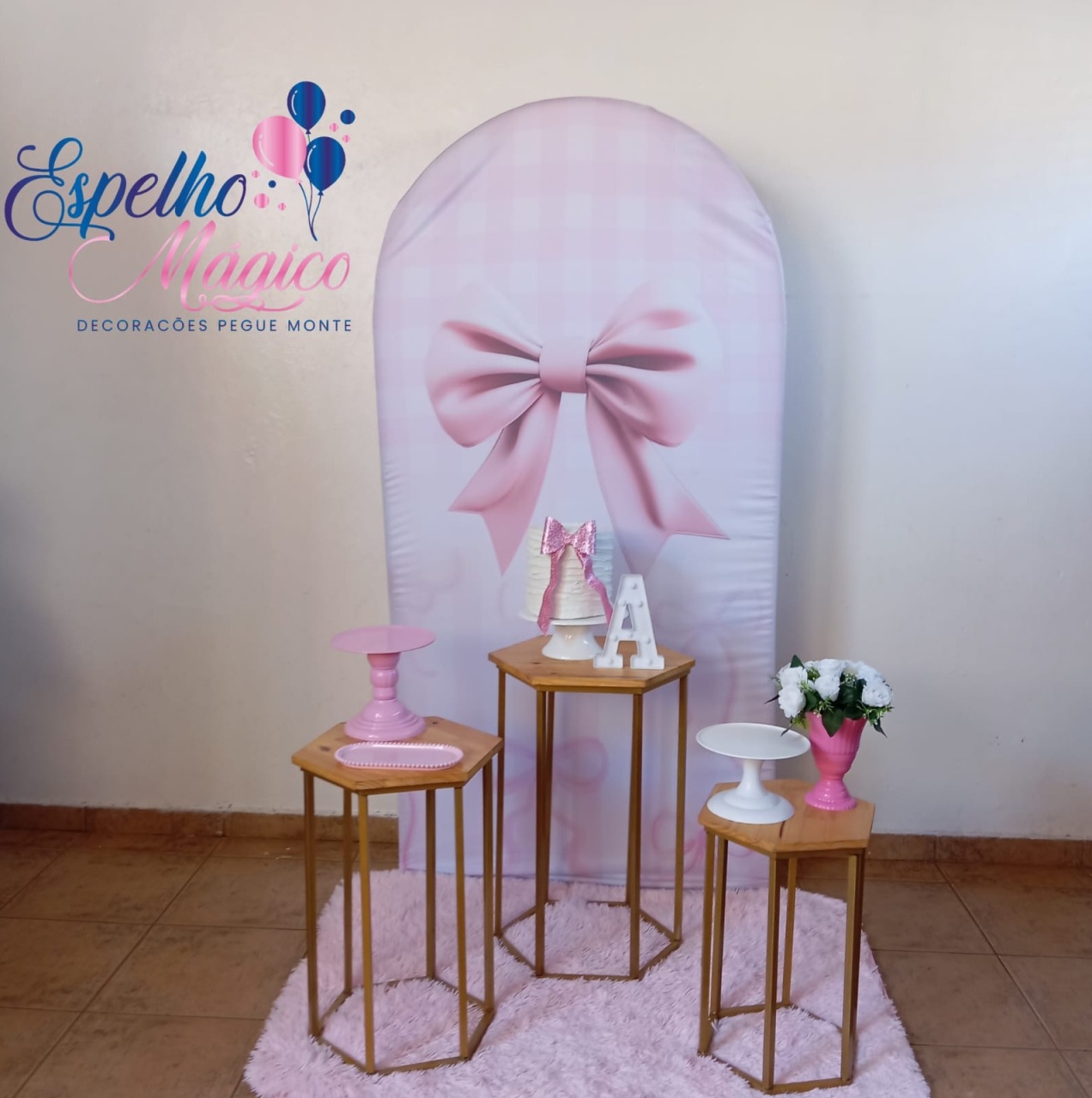 Laço Rosa Painel Romano - Espelhomagicopeguemonte