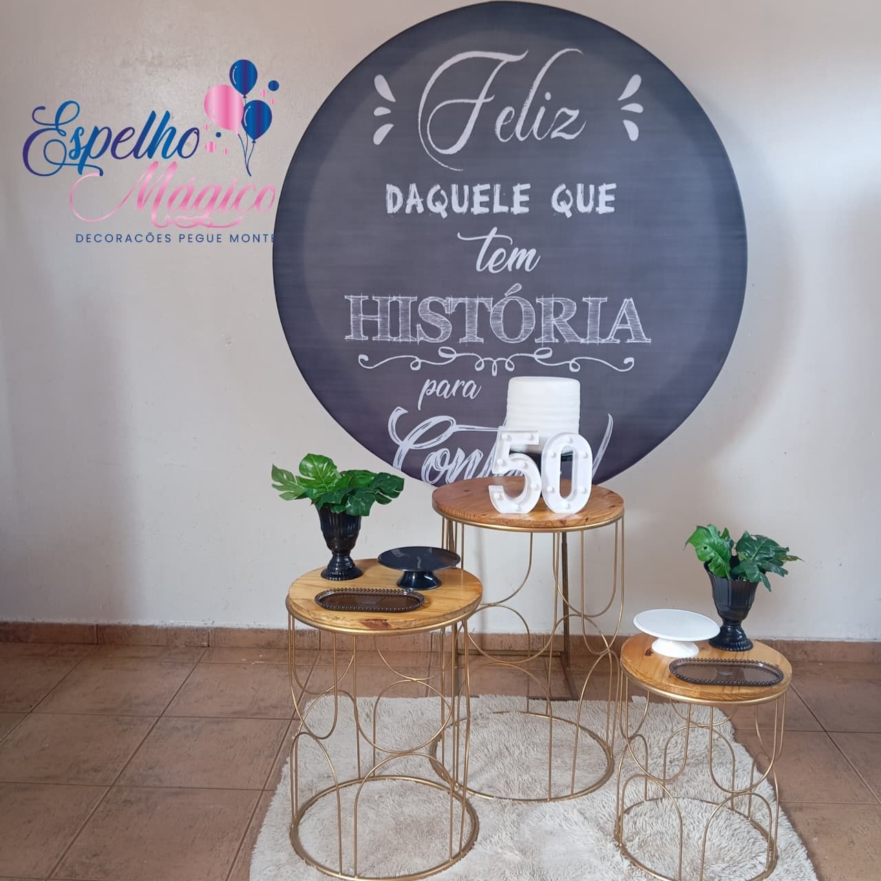 Feliz Daquele Que Tem História Para Contar  - Espelhomagicopeguemonte